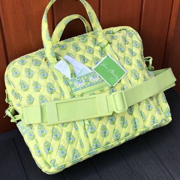 Vera Bradley retired laptop bag. School or Work - Picture 9 of 15